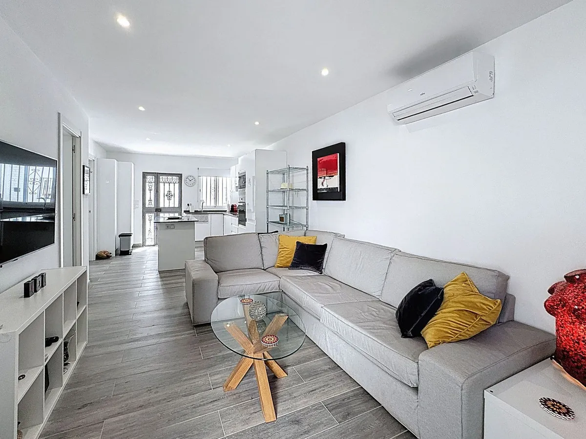 0408c718-2866-4d4e-833c-c4592dcab54b