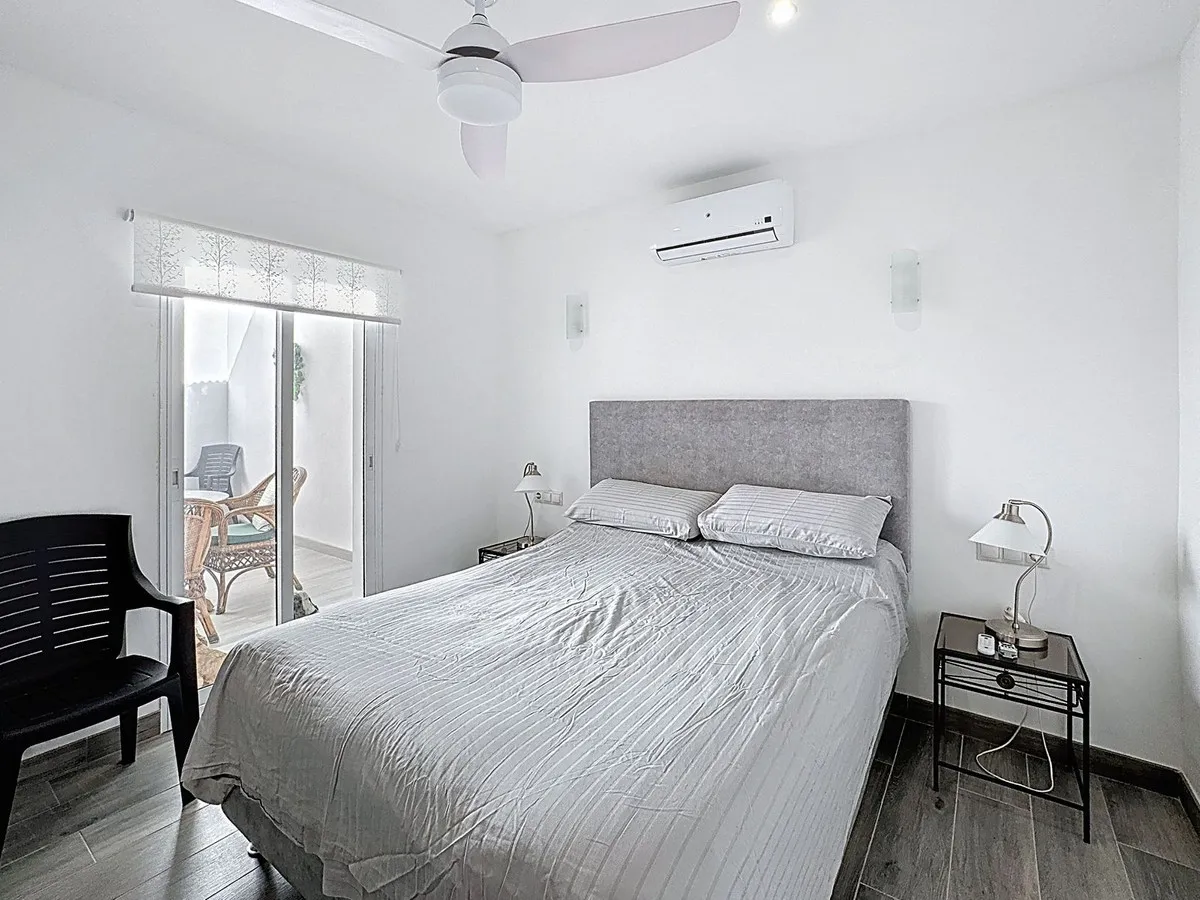 b54d62fb-274c-4f99-ae37-20c775d4d3dc