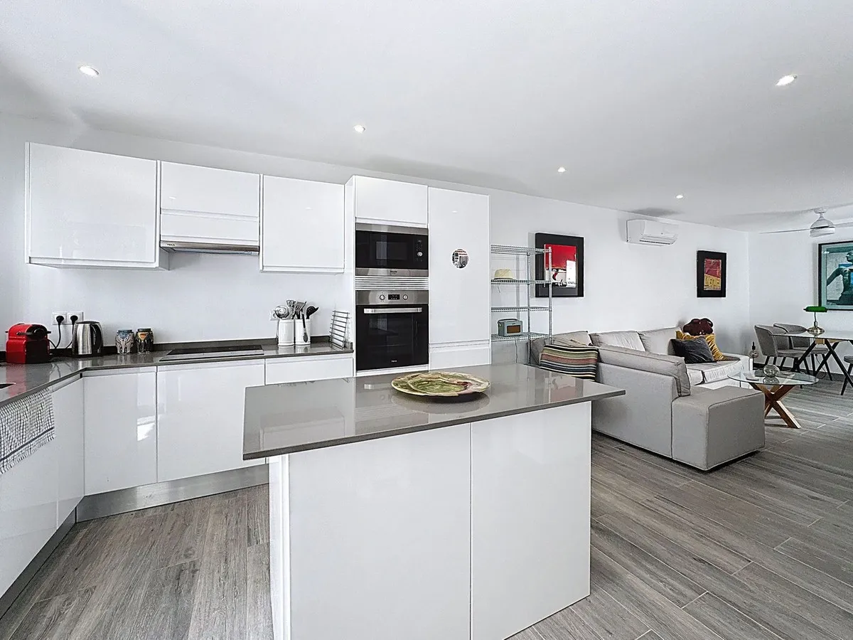 d688ebcc-fd4b-429c-87fe-21d15e6a10dc