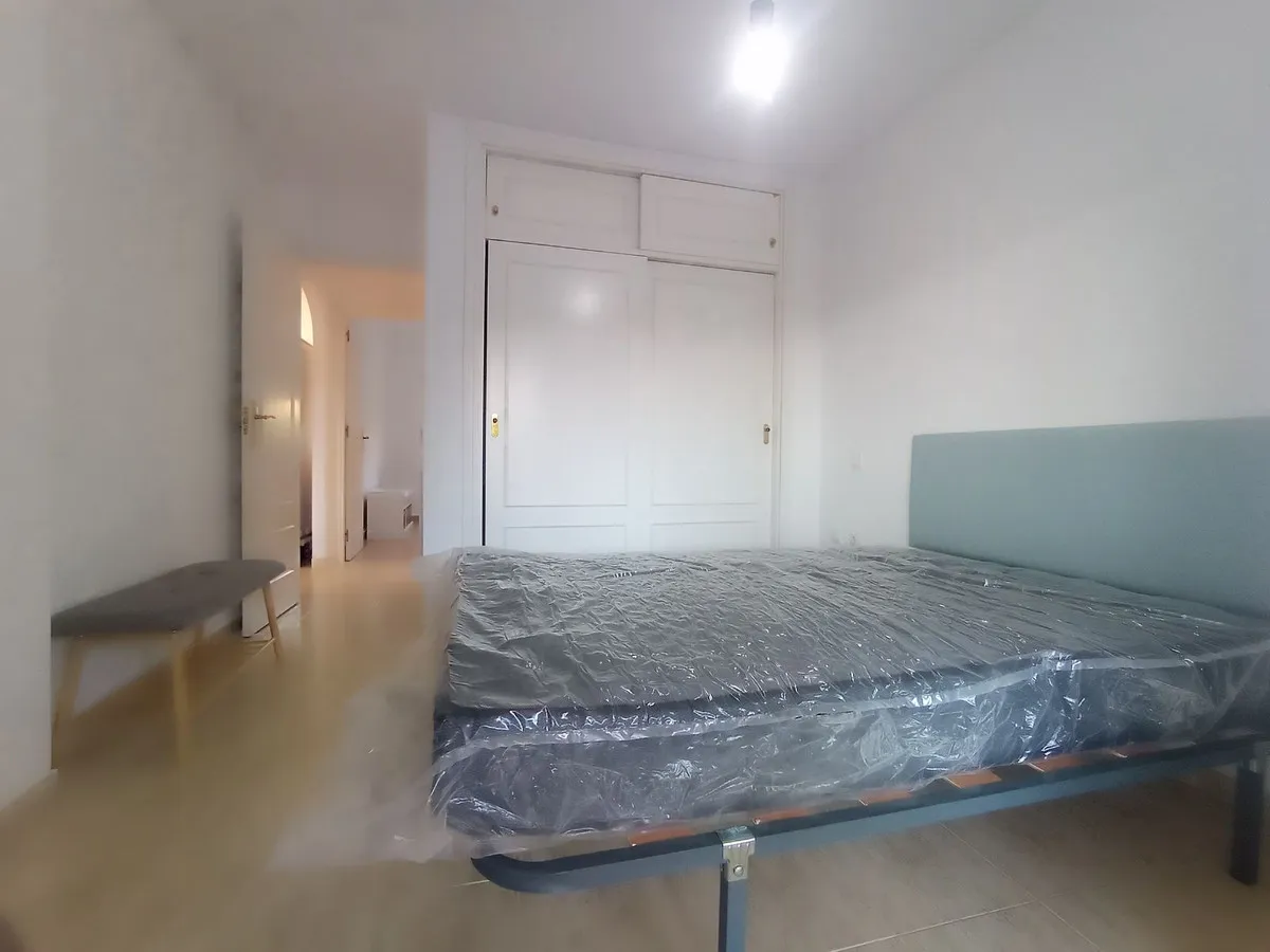 c390b5f2-d4f4-4e8d-8824-0facb7620478