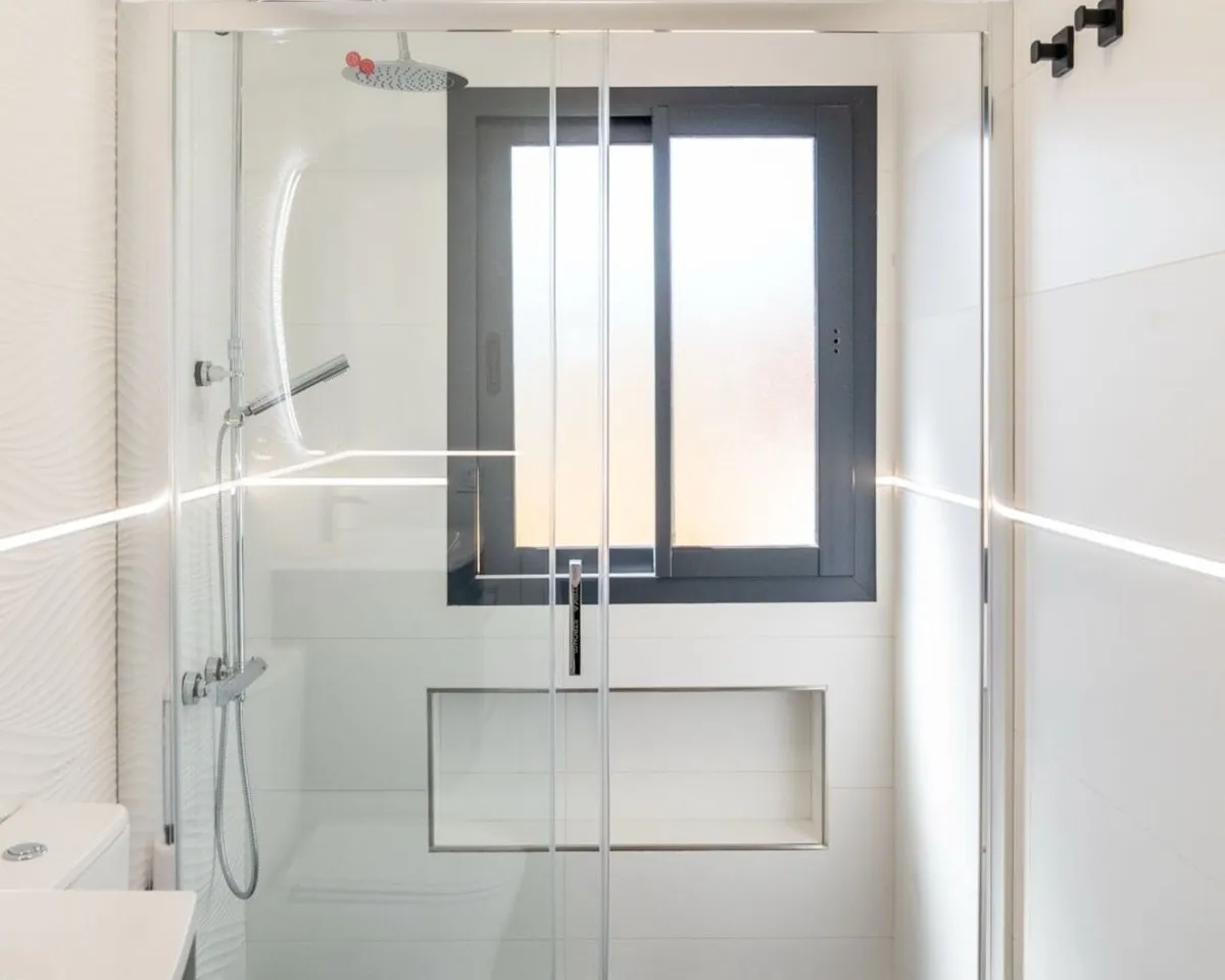 1646929e-d4b9-4364-9cd7-003c33bd7f86