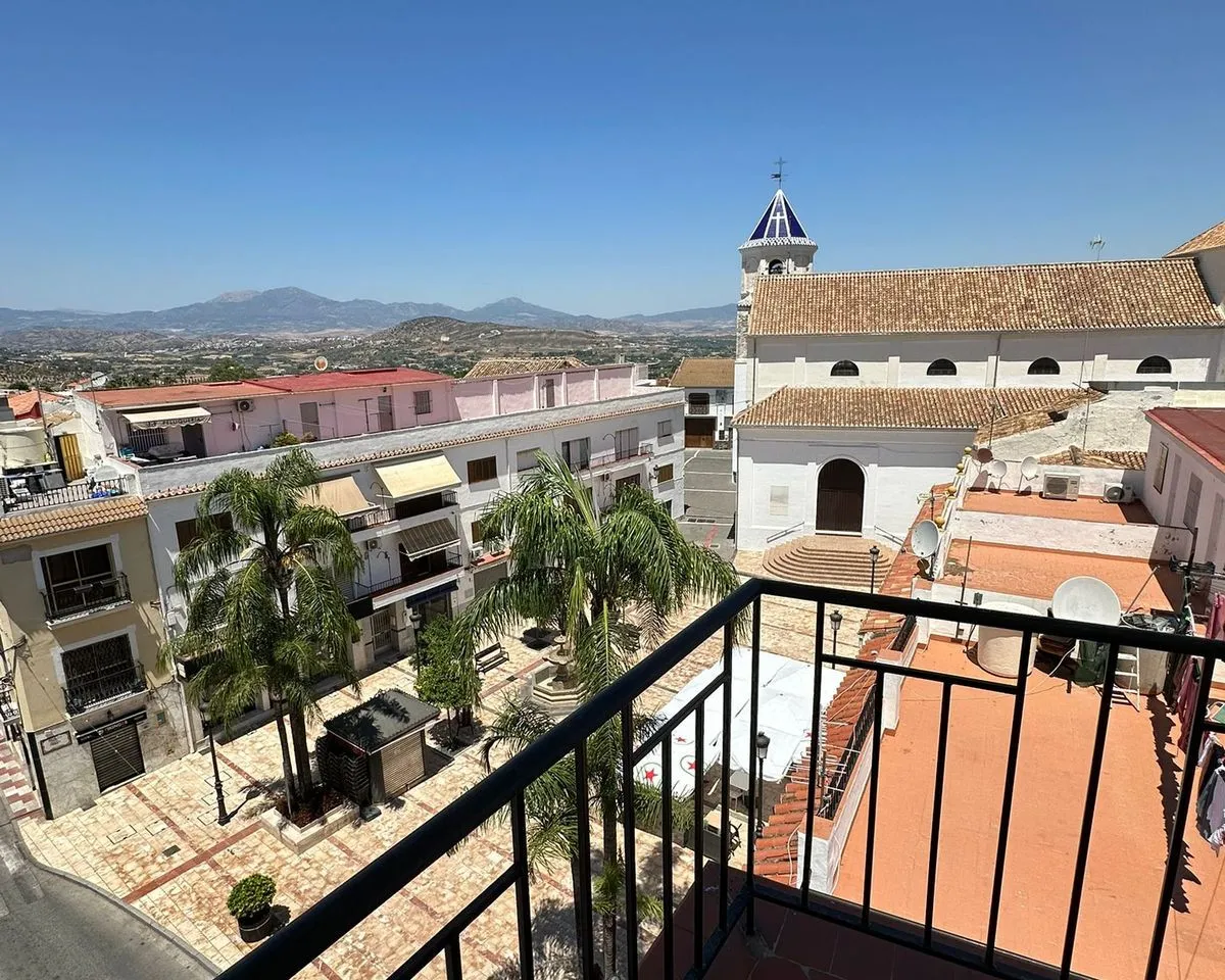 c7ca56fb-9f84-4c72-9ed8-d13a1a69a4c7