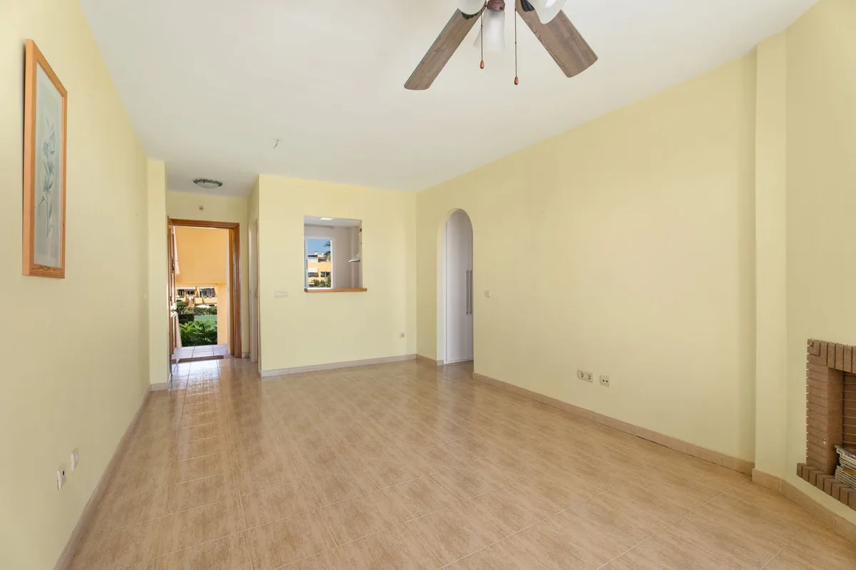 eb7b4558-902a-44ad-a5fd-bb70a1969cbf