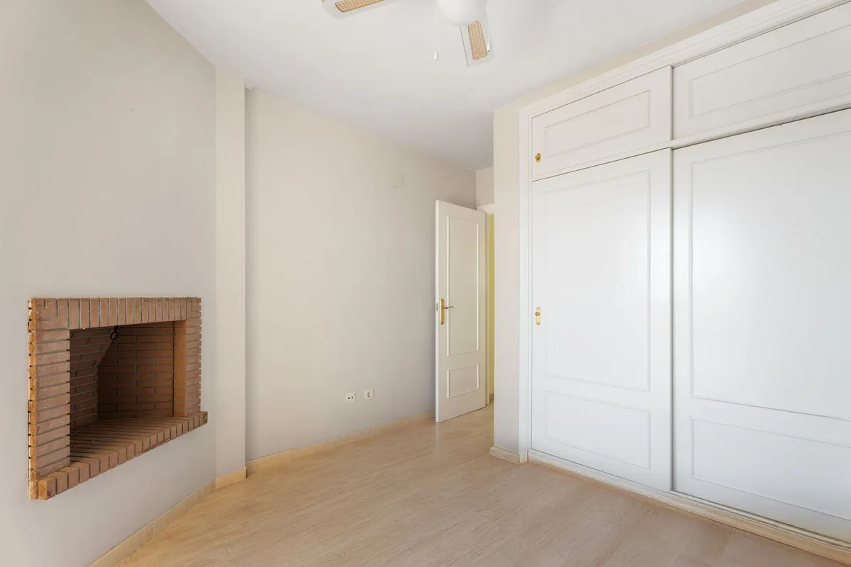 ef868546-a12e-4302-8953-43171fa222e1