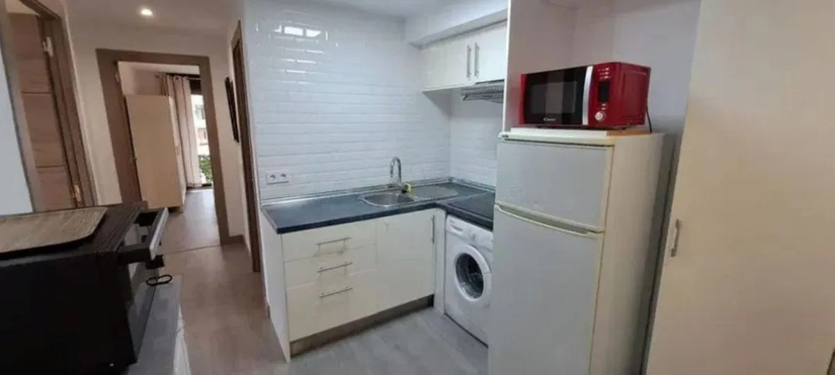 0c6a97e5-3a28-46e7-a64f-c5427d998d87