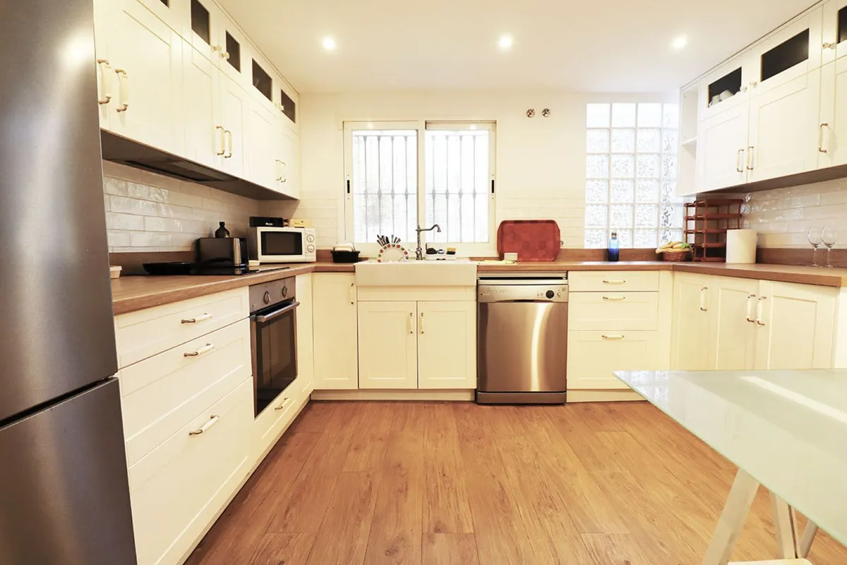 9dbd7724-9d16-4484-9ebd-4d55638065d5