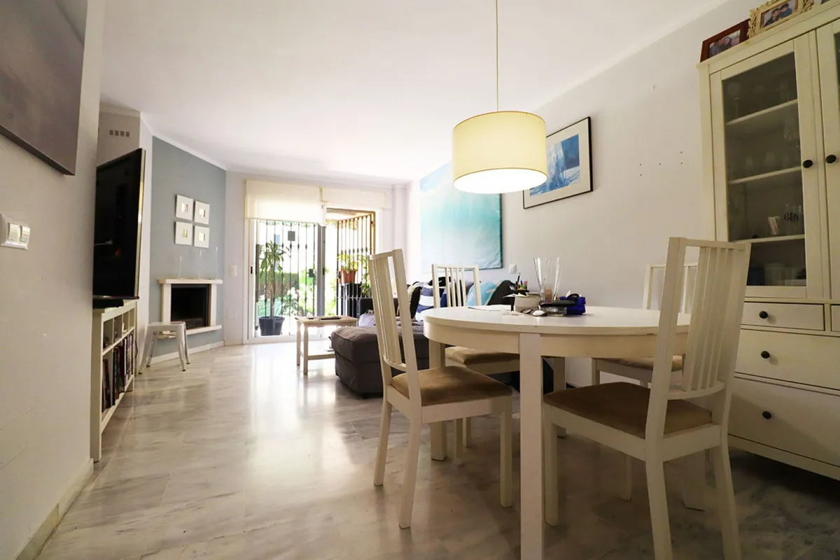 f8f45da3-1502-4a81-b216-ecbb36b3c9bf