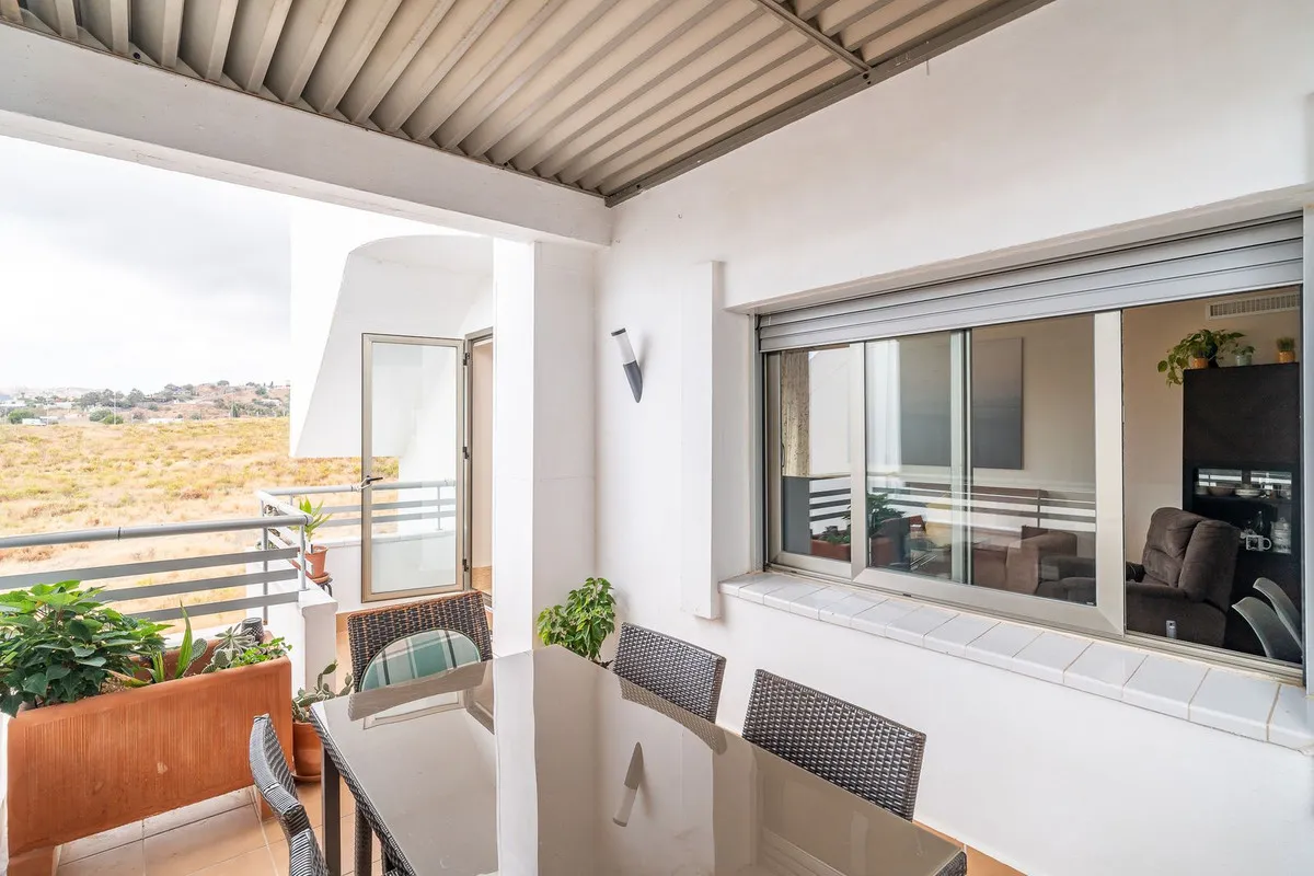 5047d303-a873-4dda-9e8a-0ab8735f1b13