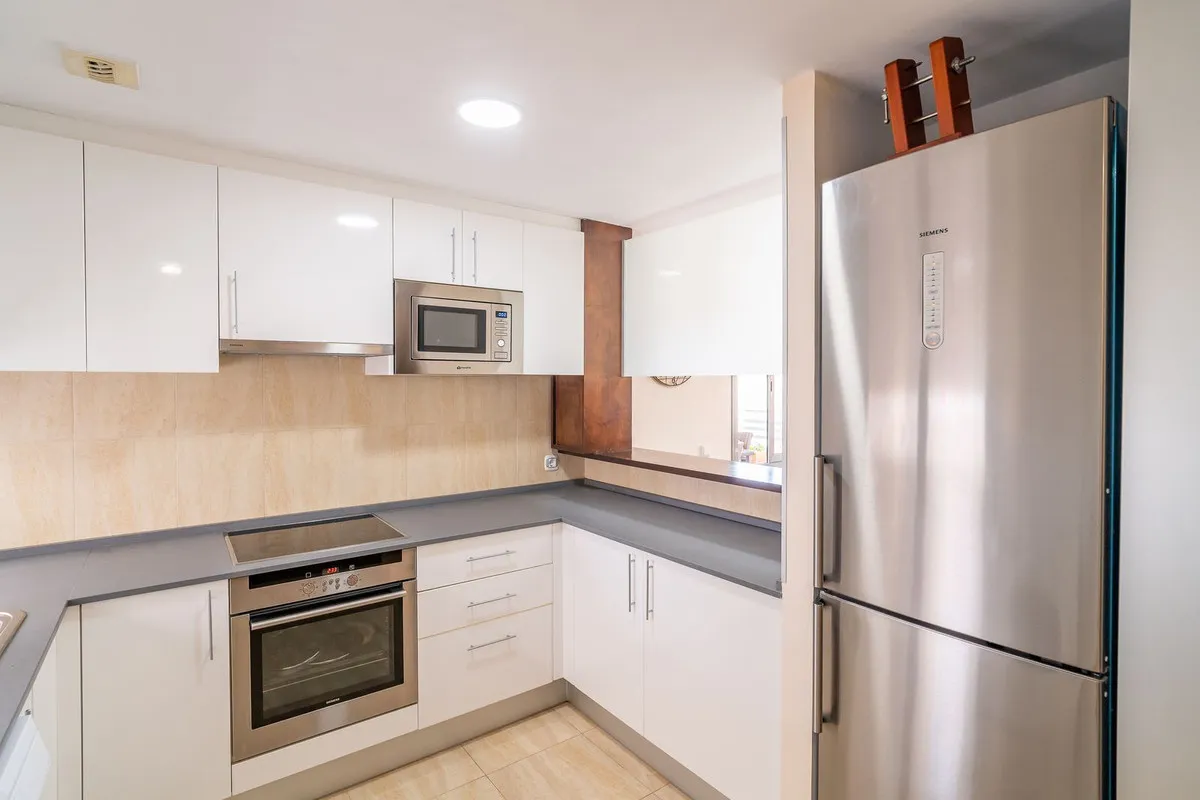 6f672152-2083-4018-966a-e5f2436dd6d3