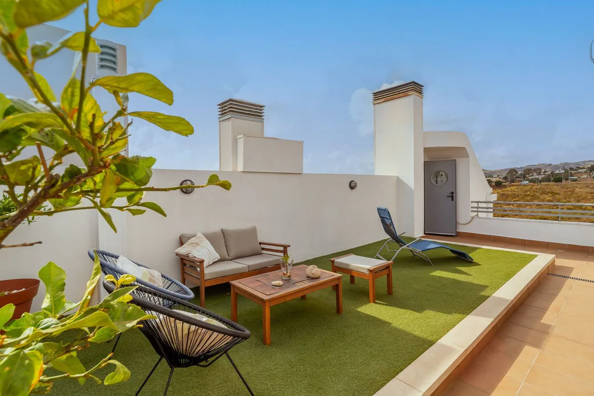 7a6bc28f-02c3-4bc5-bbea-a91140c90965