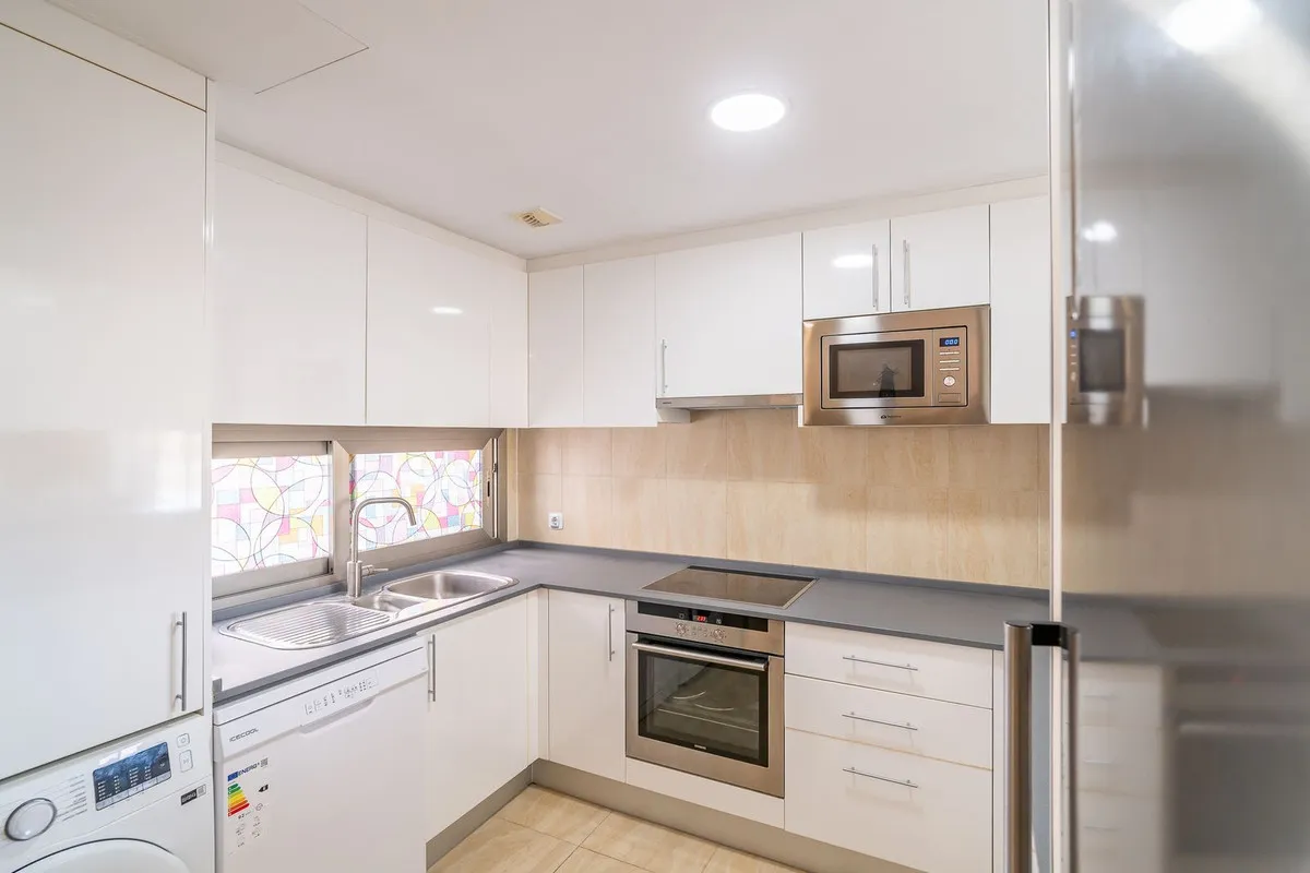 7ae98f3c-d84f-47fb-907f-b463797b4ddd