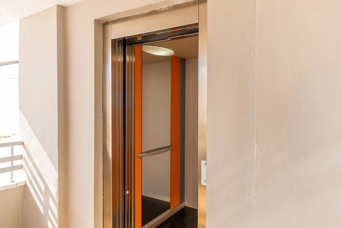 aa2f9f47-f38d-418b-acd7-7c451f23b63b