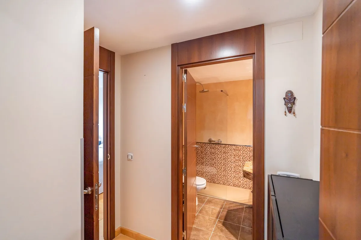 f3f95af5-55f9-47c6-802e-194440340987