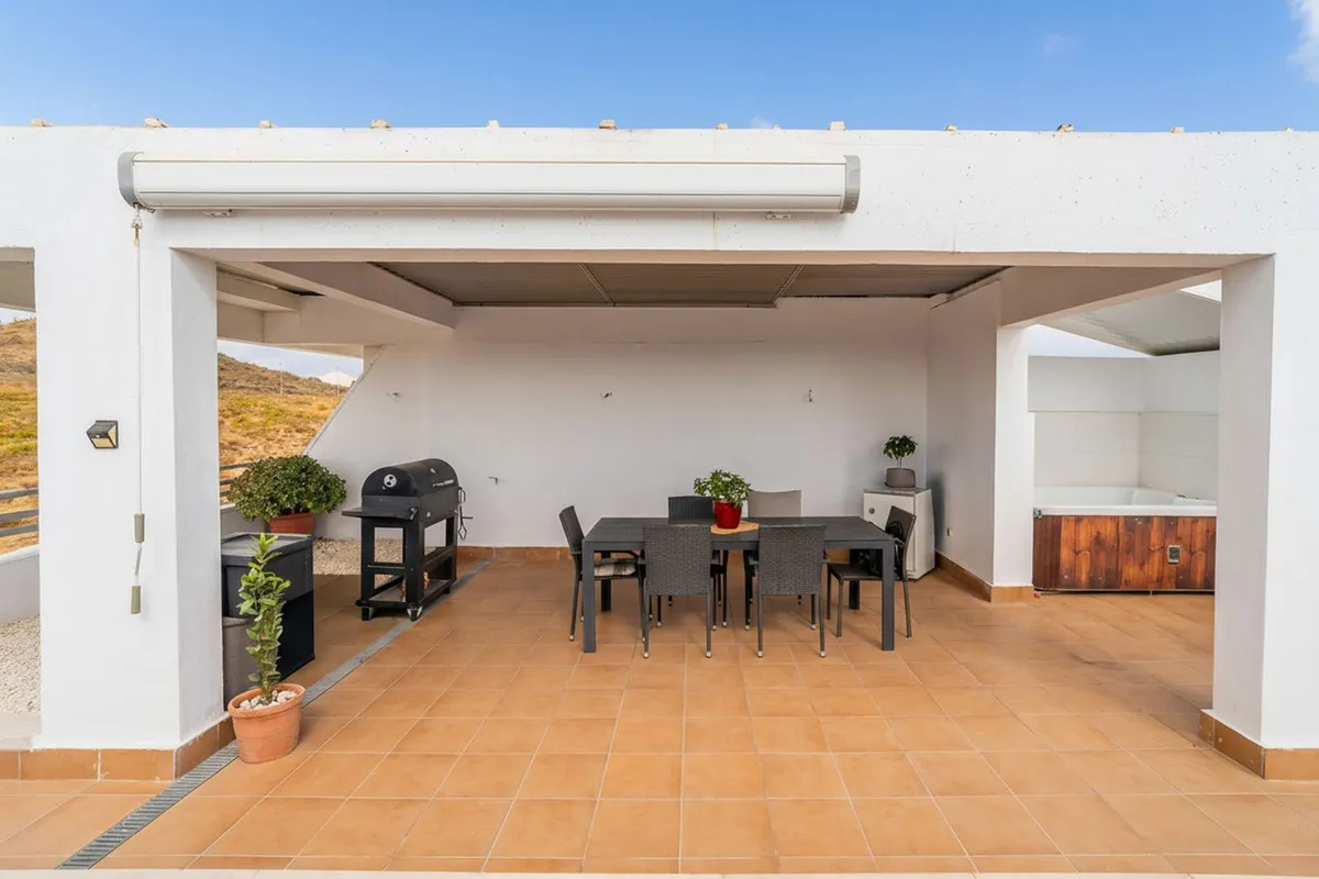 fdf00f76-c026-476b-b33d-6d3feb8c1fd5