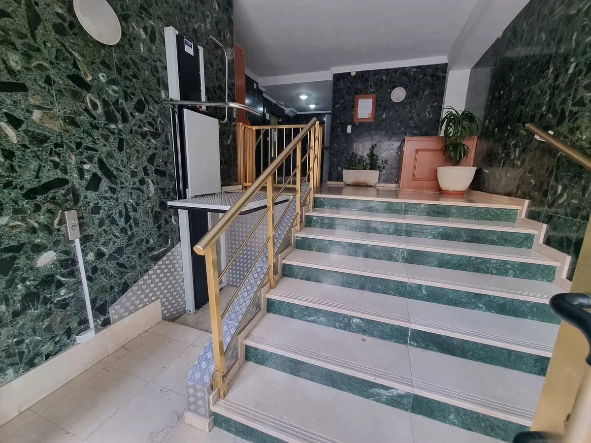 6ac647f9-196b-4884-afc3-aa7fd3bda16f