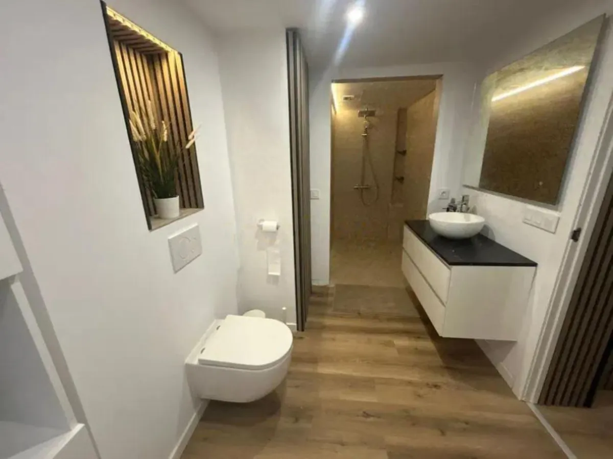 795936b2-e9c1-46f9-8593-581be67e8856