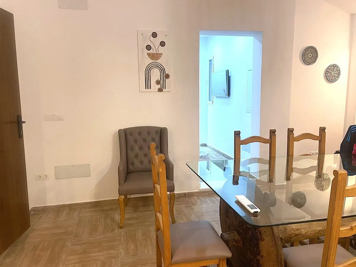 4da062bb-3903-48d5-ab96-2d4b6cfdffd8