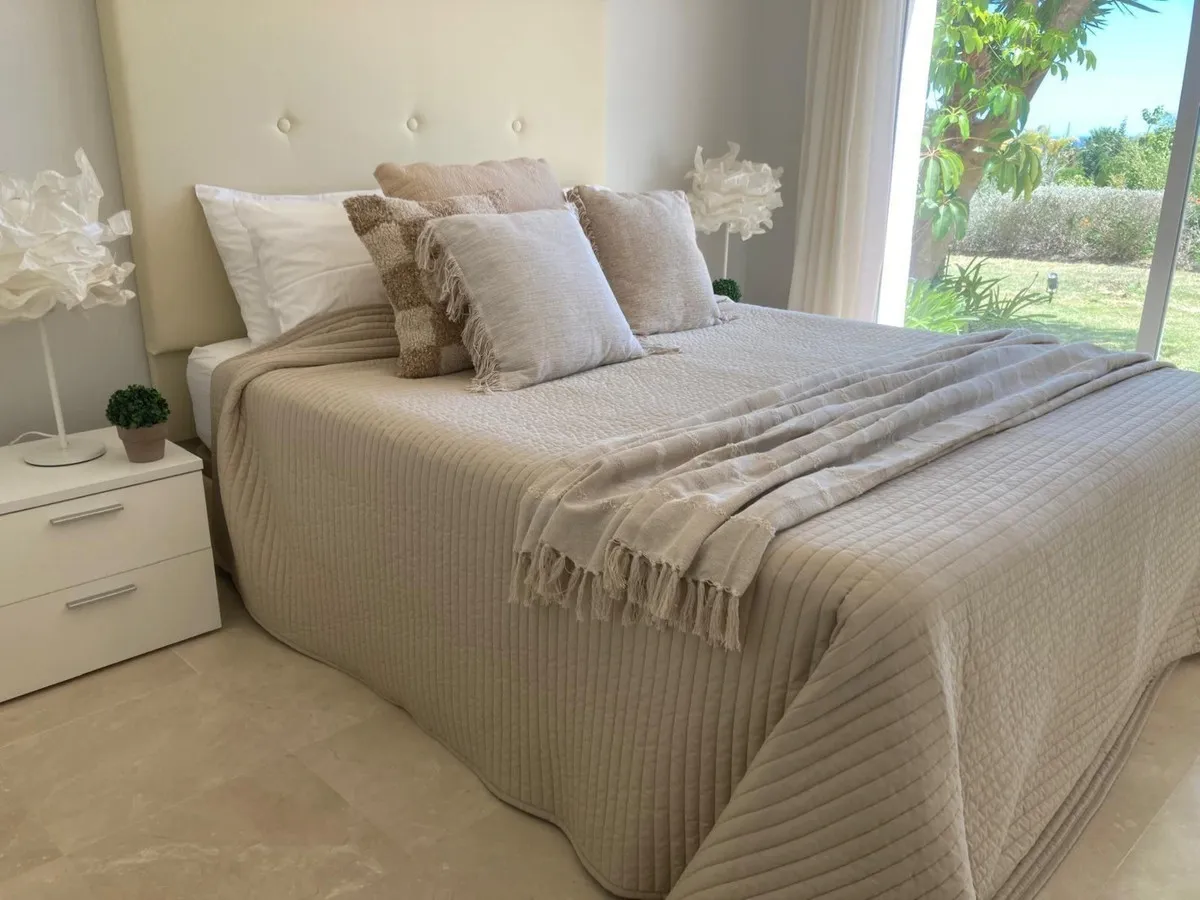 e40e6fbf-cbc3-45f7-835b-96f4f7c697ba