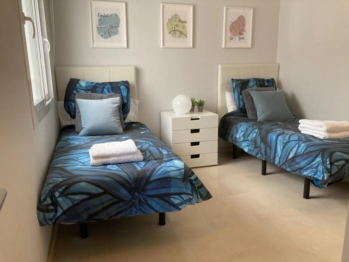 fa2cf3cb-bbf4-48ea-b8d0-a0876e01197f