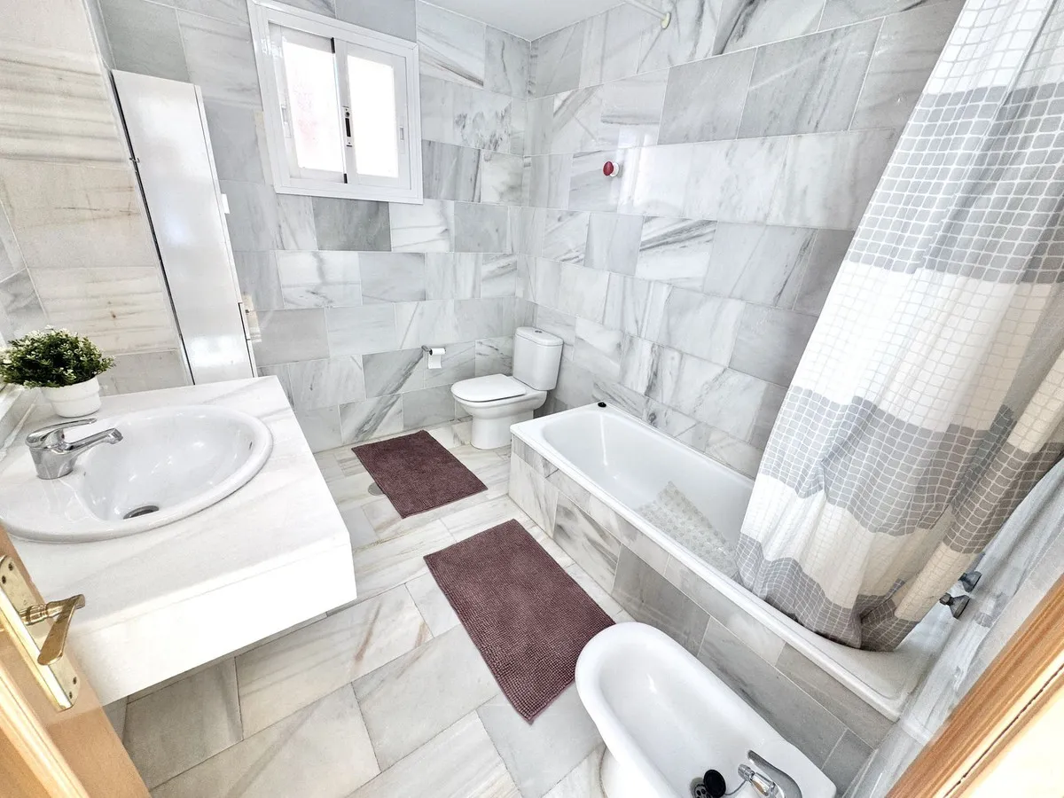 78c2ff82-60cd-4015-a9f8-360a2f622324