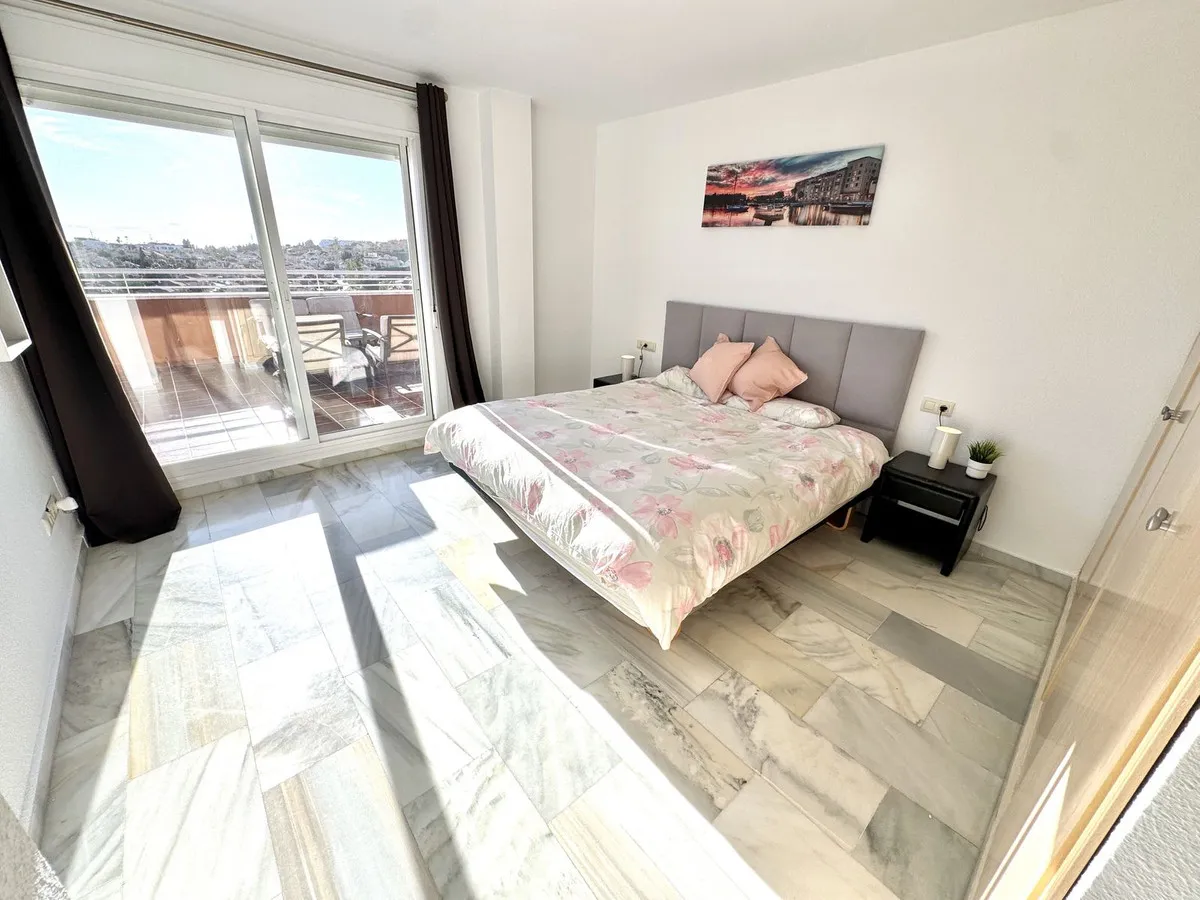 ed8da7ee-002c-4b2b-9800-e15e4d600449