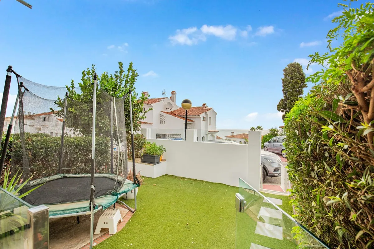 43bbb6ce-39d5-4c45-85da-aaee1a7a9663