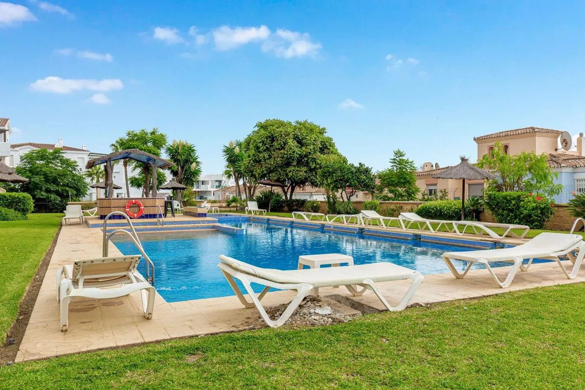 b7901f35-b25b-4d28-979a-04fc93ecacdf