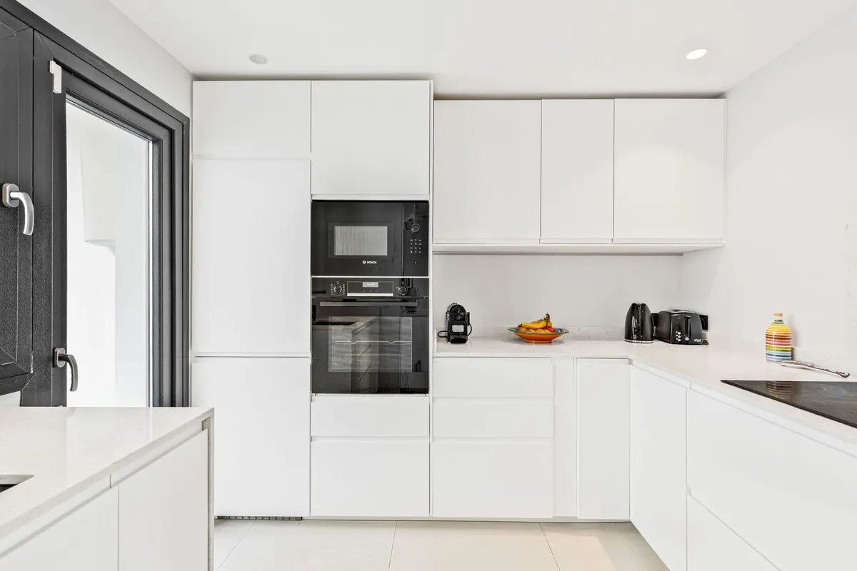 ef8b9ea6-2530-45aa-82d4-ee1527f80b8b