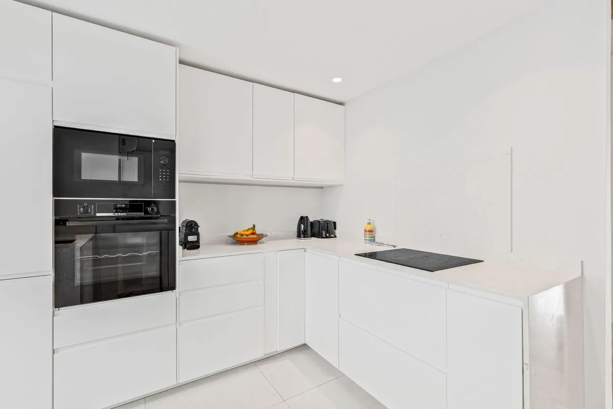 f2b22423-b588-489d-a7b0-0f4b1555a202