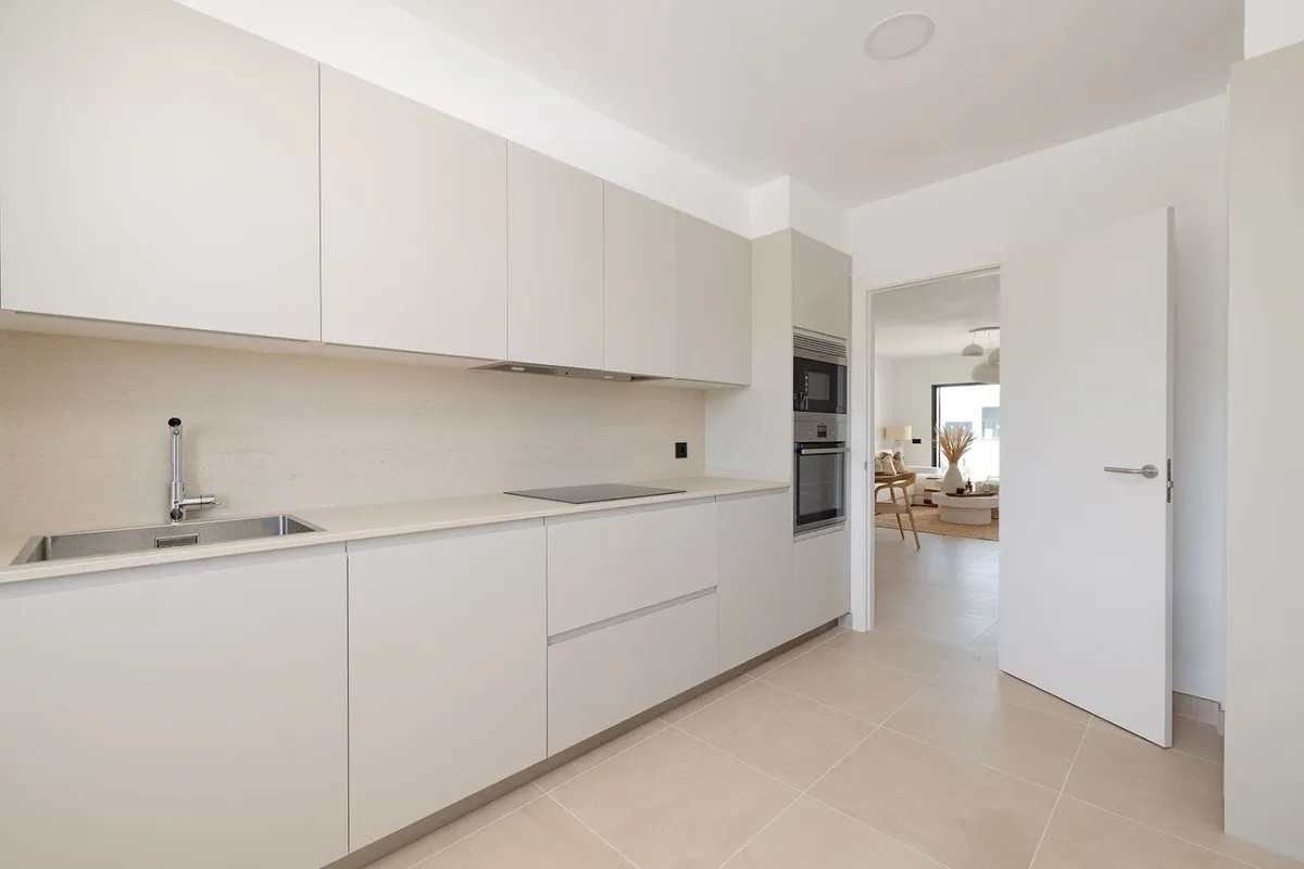 0c888a6e-7f47-4c06-a324-9d26a4abe4e3