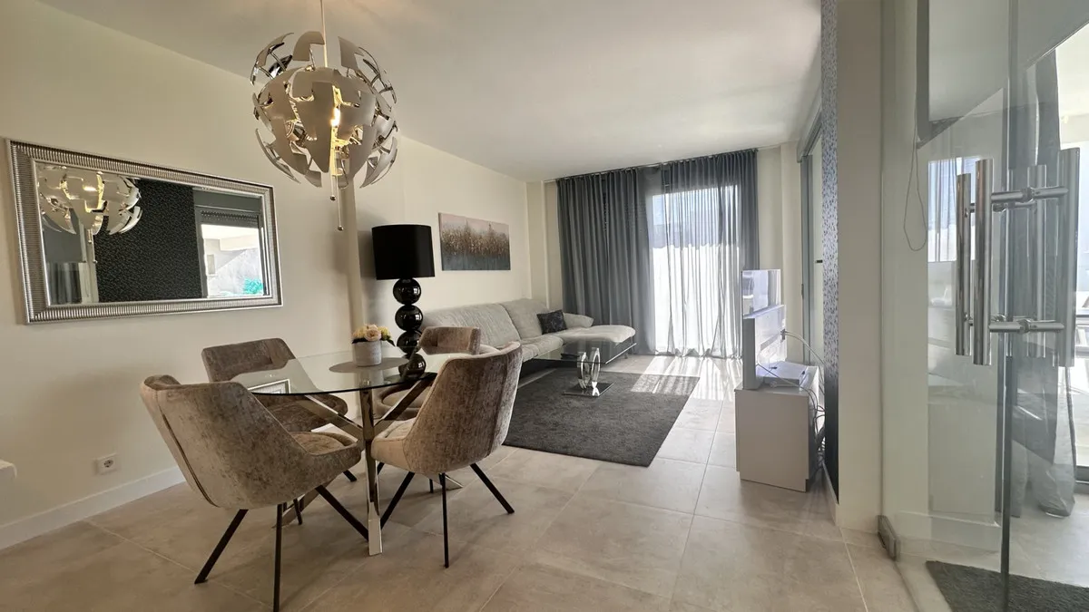 79dc2abe-61d2-4a66-8c91-904796e43495