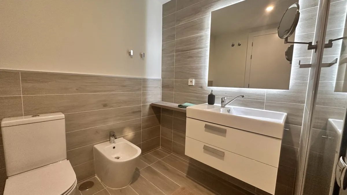 8421412c-9e12-45da-80a8-9e9d088c048b