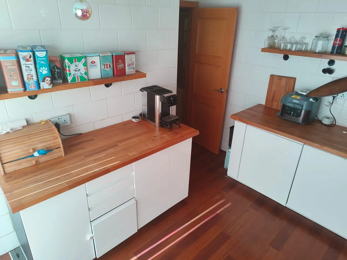 15d70a75-6bef-41a5-87db-85029eab7635