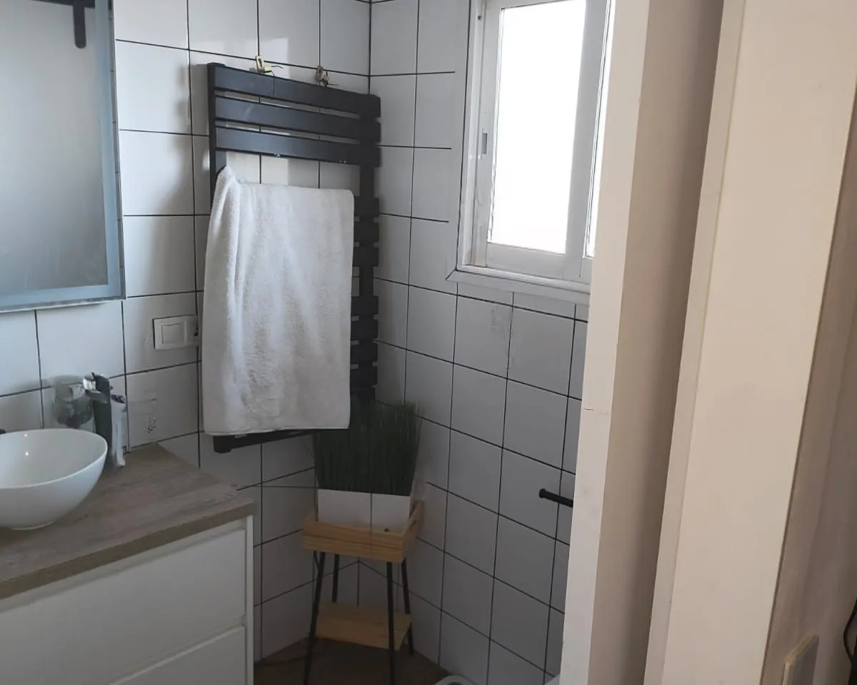 cb01068c-5653-4154-aa99-447c08c228b9