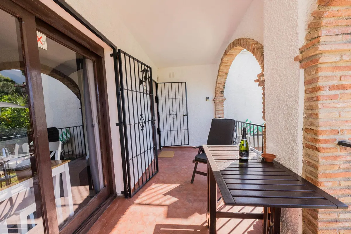 c76d263e-1a8c-4f43-b2fd-7e23182883f3