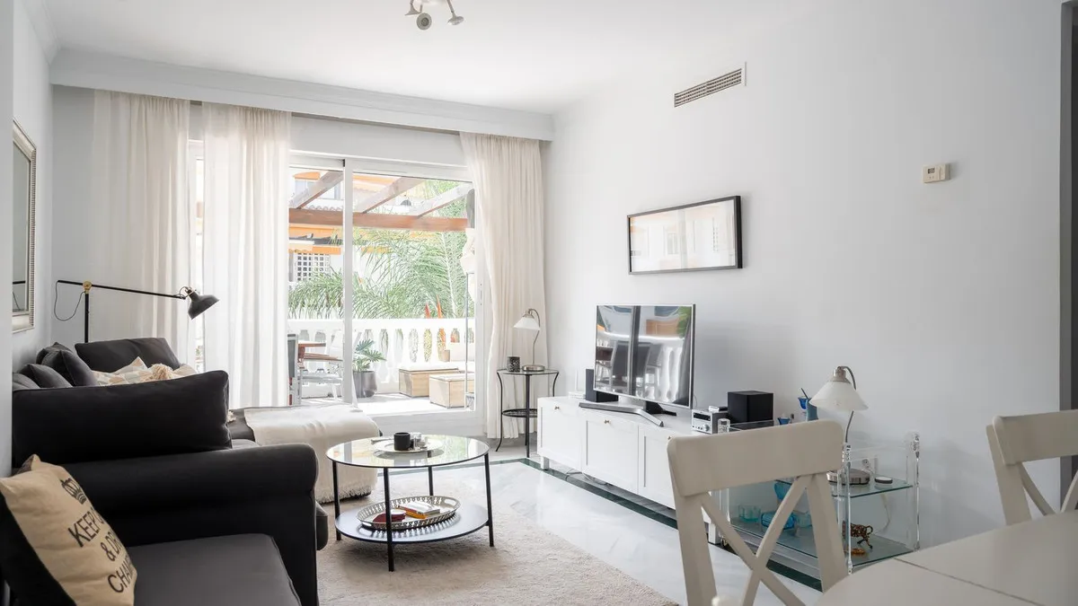 7bffba34-36a2-4097-85e8-fc721130fe97