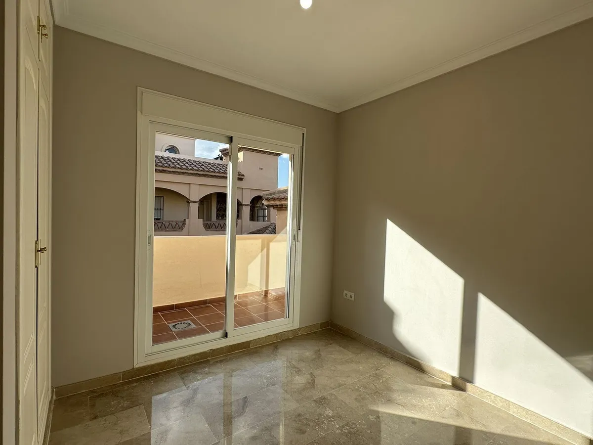 80d6b9ec-8a32-4575-a093-5844051f3434