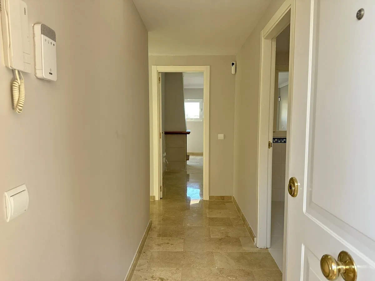 8d17e1bf-ccd3-44ad-a742-4acff0584107