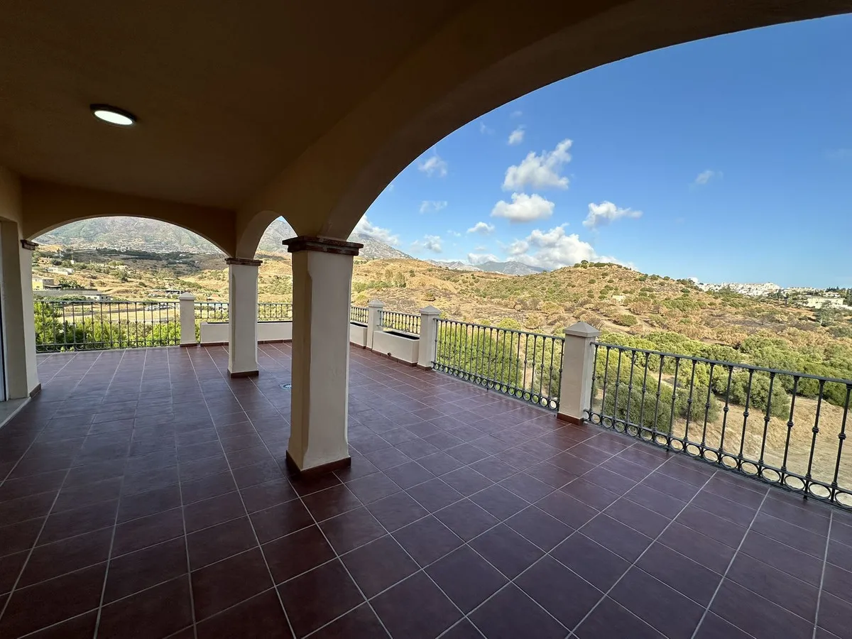 ec512c0a-7829-42a1-8edc-b7524fe9754b