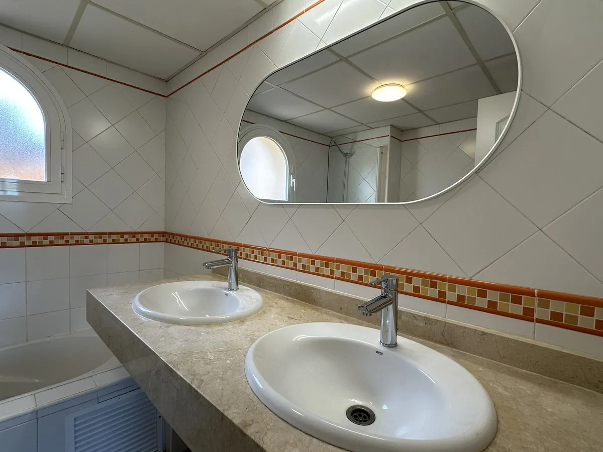 edaab8d0-3db2-4dd4-b072-532fe28b2cd6