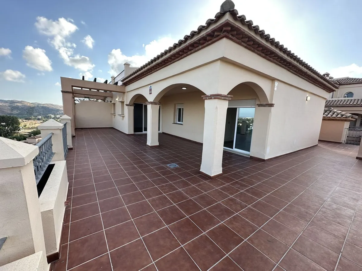 ee8b9e1f-5a4d-4df9-a371-590bc68a2e6c