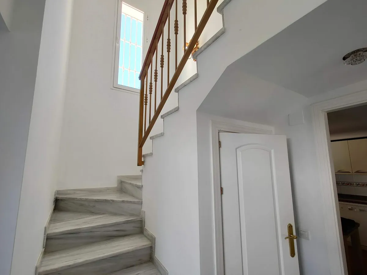 2fcccb0b-6b8d-4280-a18e-5042d6d34b03