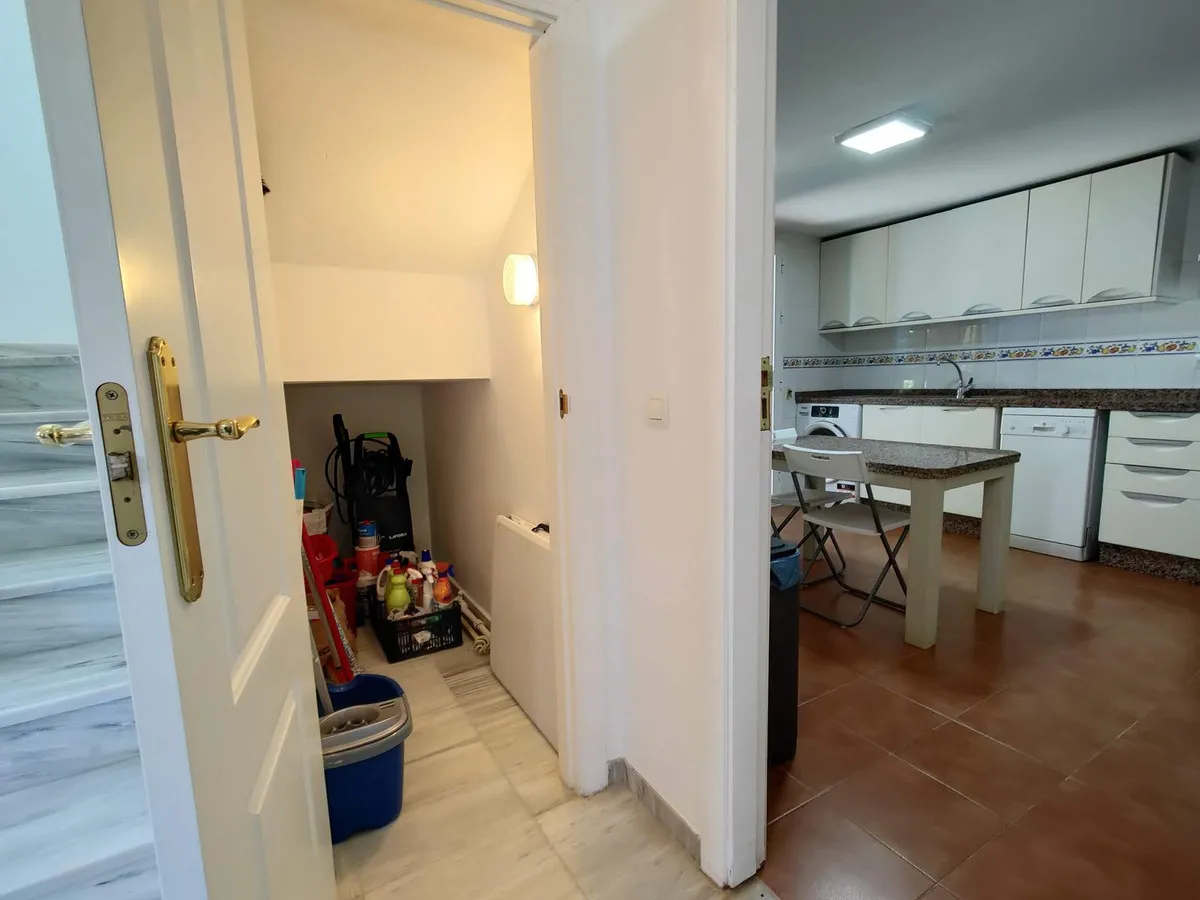 51acc7c3-5ccd-4477-9938-11b6ab3690fd