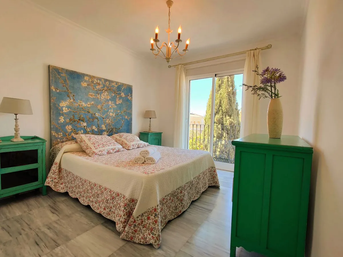 d3b9a017-a88d-4276-90b8-6c57f466025f