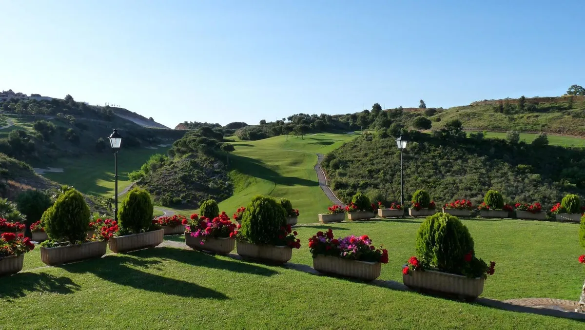 db6d237b-95fa-40d9-b89b-2680f328d765