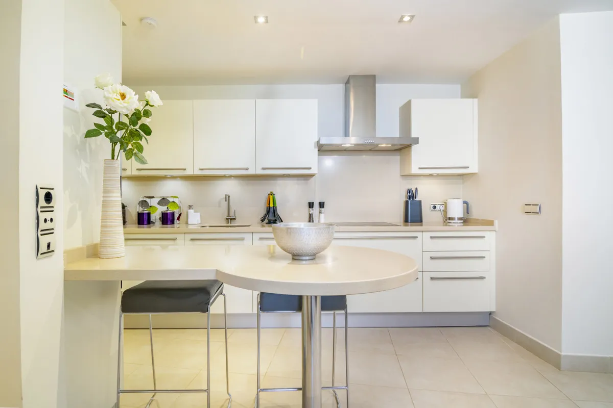 c74623f4-6b9b-4ca8-b735-a4d687d98bcf