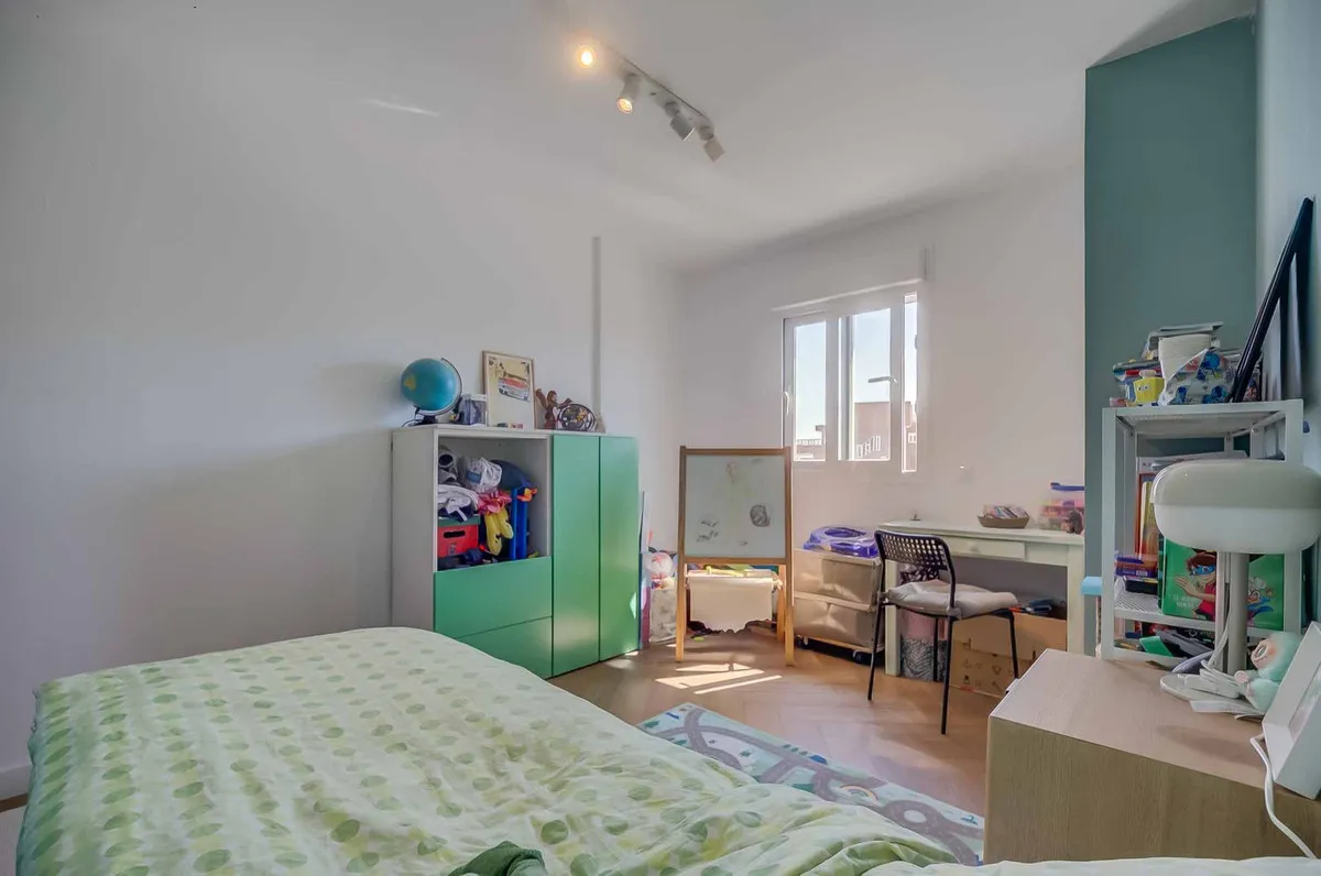 08d4d386-6083-486f-91a9-24c28f75b5ff