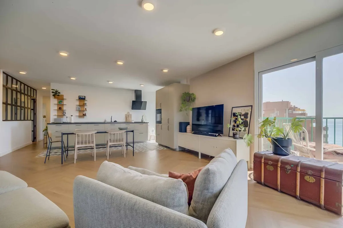 9a916eac-0983-4274-a0d5-a177f7113745