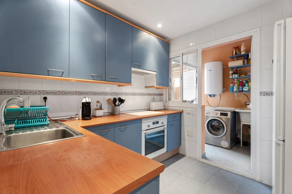 37cf3504-800b-4226-8d2d-98fcc036021d