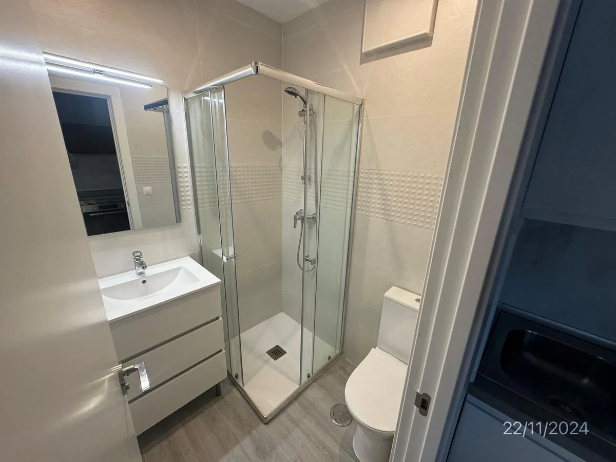 7b28dad1-2963-4dd2-abaf-d267fed2dff6